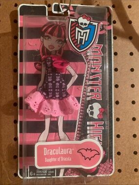 Monster High Draculara Pink and Black Doll Outfit